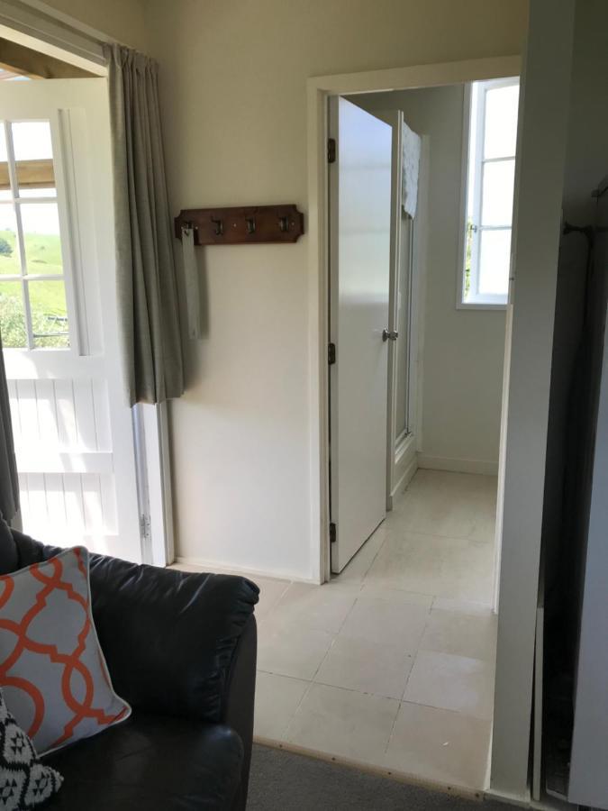 Tui Cottage Te Arai Kültér fotó